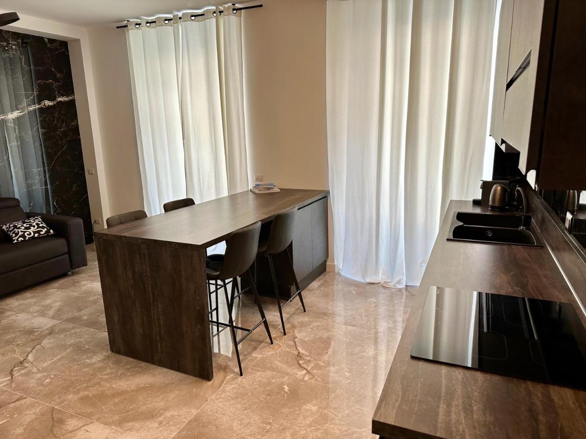 Magic Place Bergamo! Classy Apartment In The Heart Of The City Εξωτερικό φωτογραφία