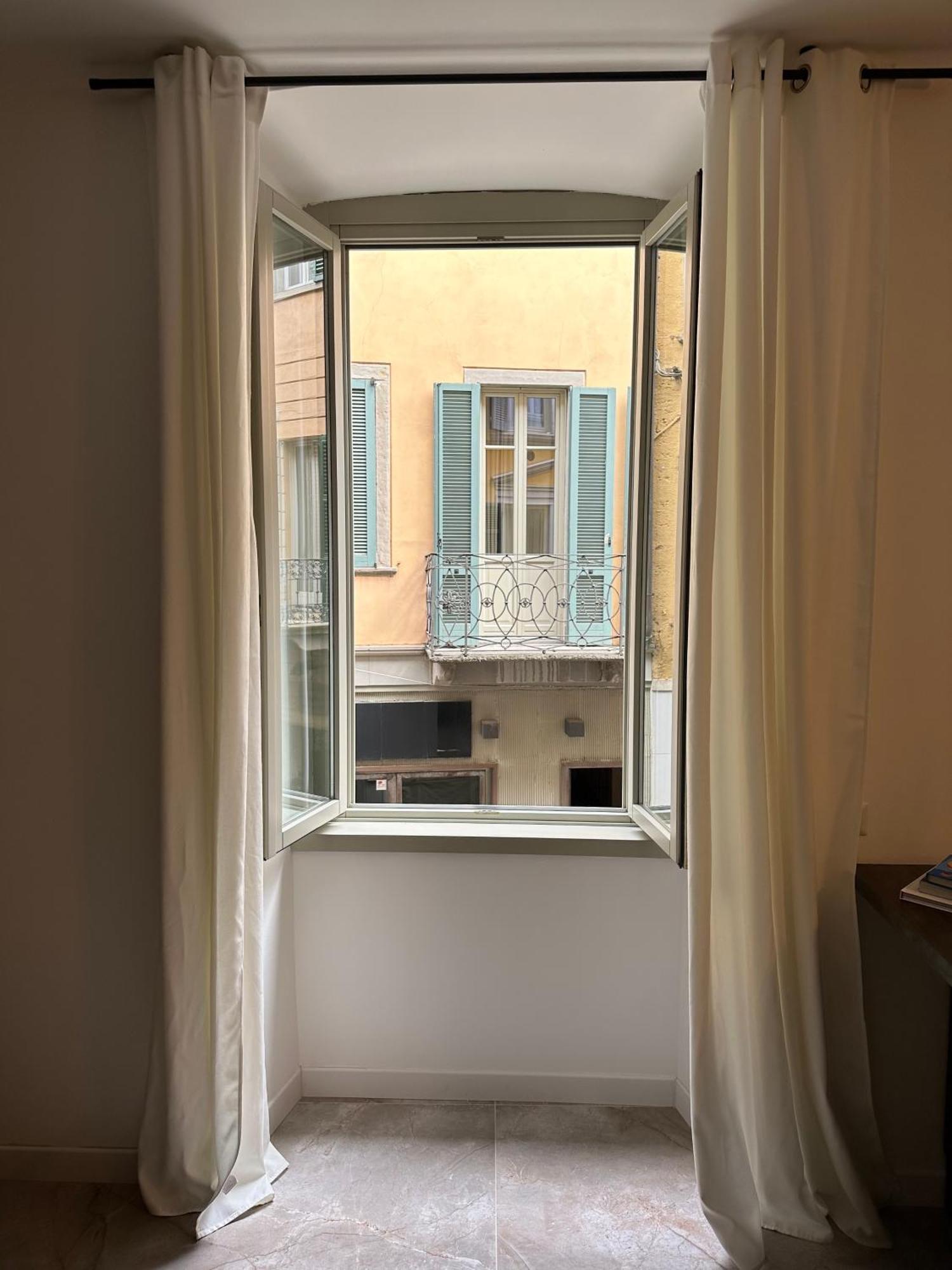 Magic Place Bergamo! Classy Apartment In The Heart Of The City Εξωτερικό φωτογραφία