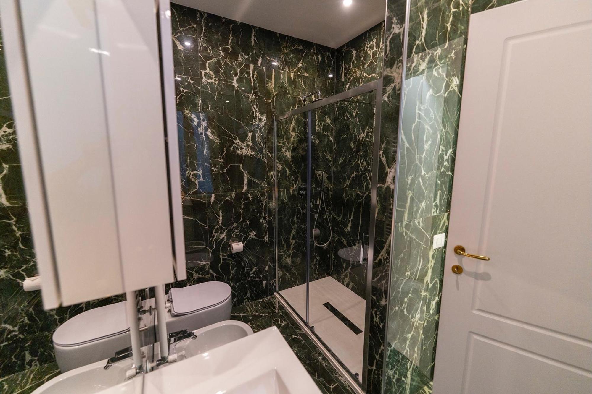 Magic Place Bergamo! Classy Apartment In The Heart Of The City Εξωτερικό φωτογραφία
